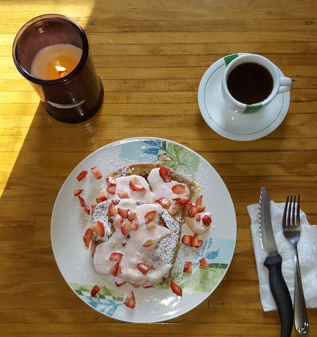 French Toast with Strawberry Cheesecake Cream