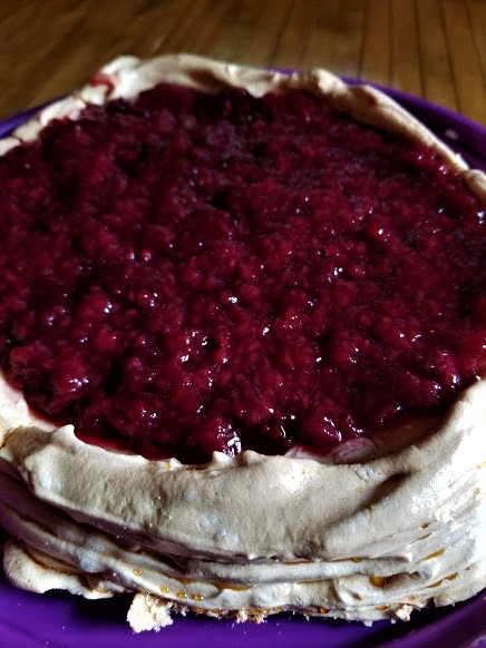 “RASPBERRY LEMONADE” PAVLOVA