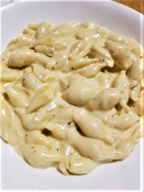 CACIO E PEPE MAC AND CHEESE