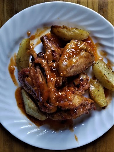 STICKY SPICY ASIAN WINGS