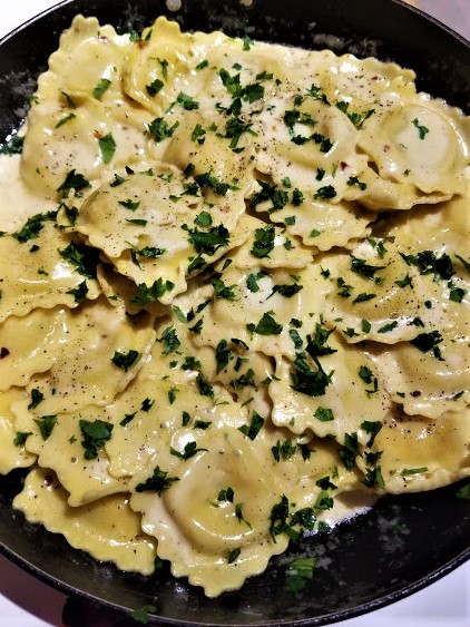 lobster ravioli with butter sauce4