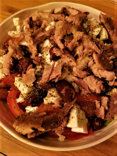 MEDITERRANEAN SUMMER SALAD