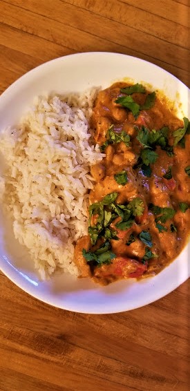 CHICKEN AND CHICKPEA CURRY